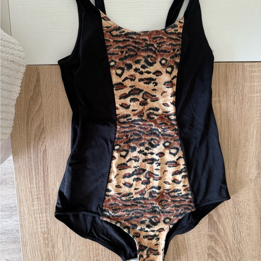 Vintage Leopard Print One-Piece Swimsuit
